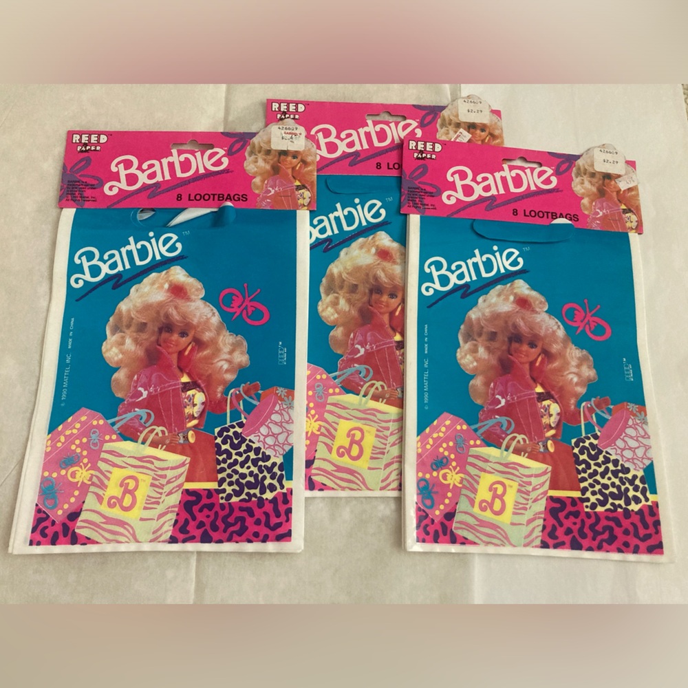 NWT VTG (24) Barbie Party Loot Bags-3 pkg 8 to a pack total 24 bags